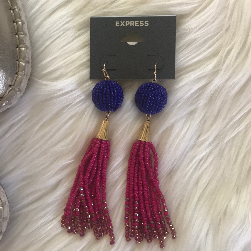 3/$30 NWT Express Earrings - Picture 2 of 3